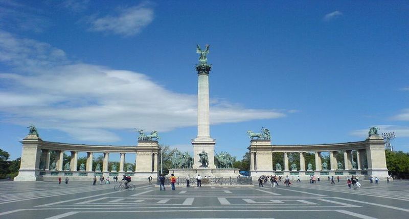 Hungary Communist Tour of Budapest with private driver and guide