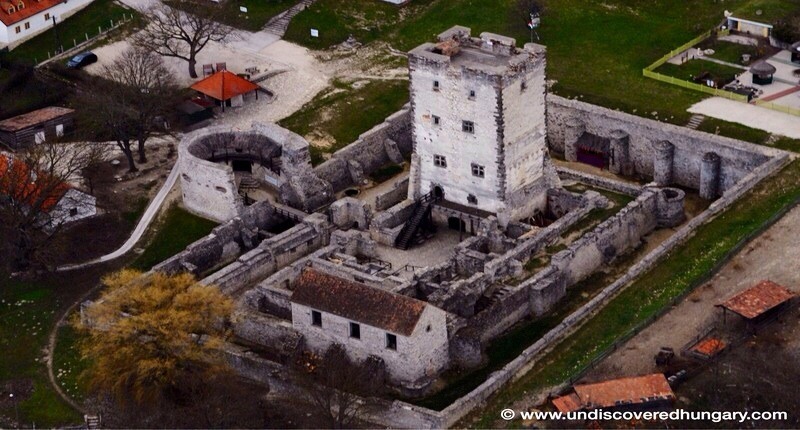 Hungary  Nagyvázsony (Kinizsi castle)
